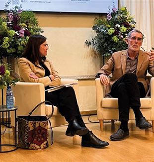 Guadalupe Arbona y Juan José Gómez Cadenas en EncuentroCastellón 2024.